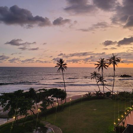 Hasara Oceanfront Apartments ガル エクステリア 写真