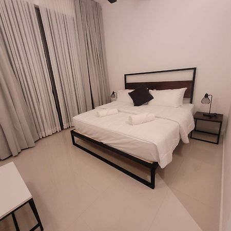 Hasara Oceanfront Apartments ガル エクステリア 写真
