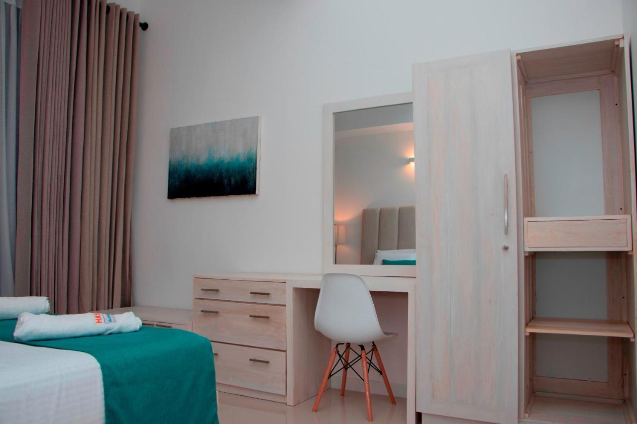 Hasara Oceanfront Apartments ガル エクステリア 写真
