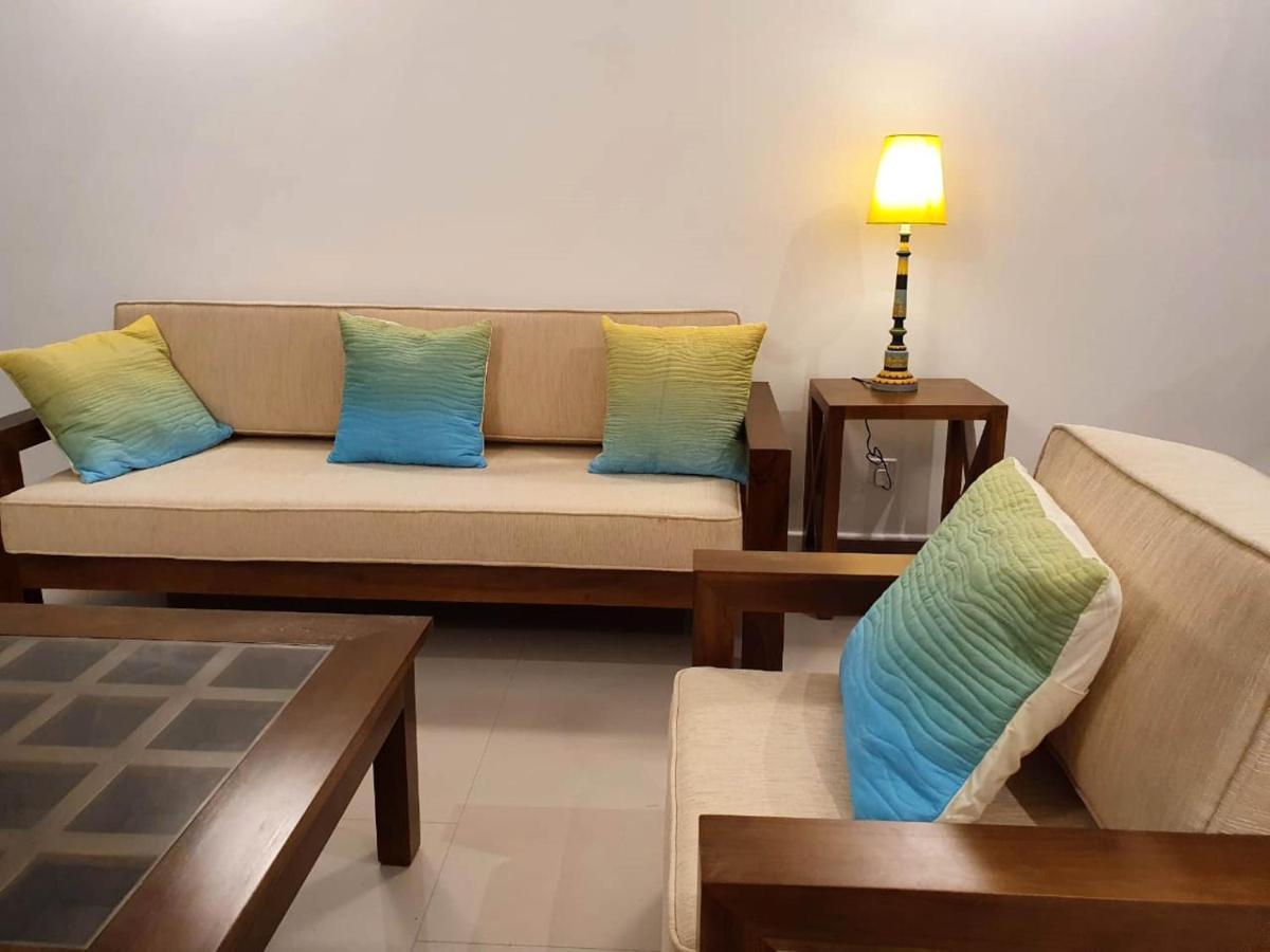 Hasara Oceanfront Apartments ガル エクステリア 写真