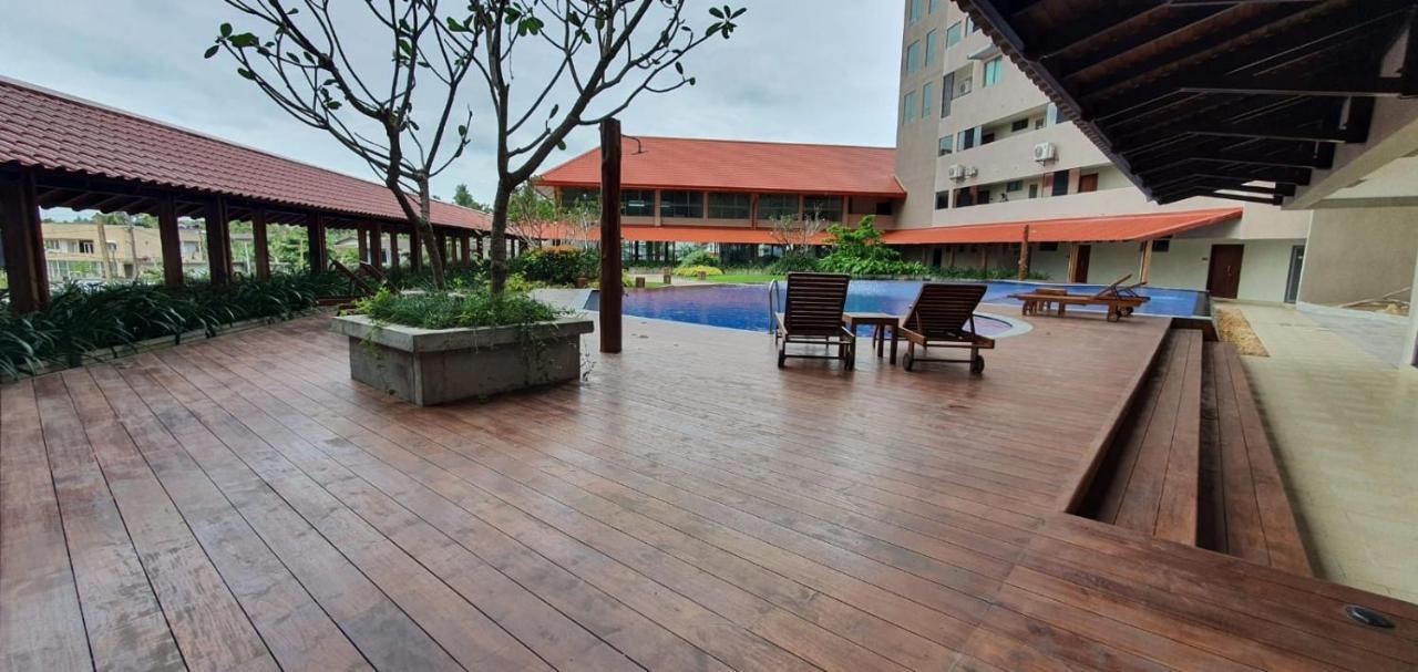 Hasara Oceanfront Apartments ガル エクステリア 写真