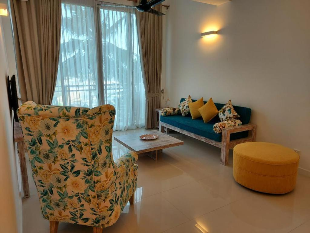 Hasara Oceanfront Apartments ガル エクステリア 写真