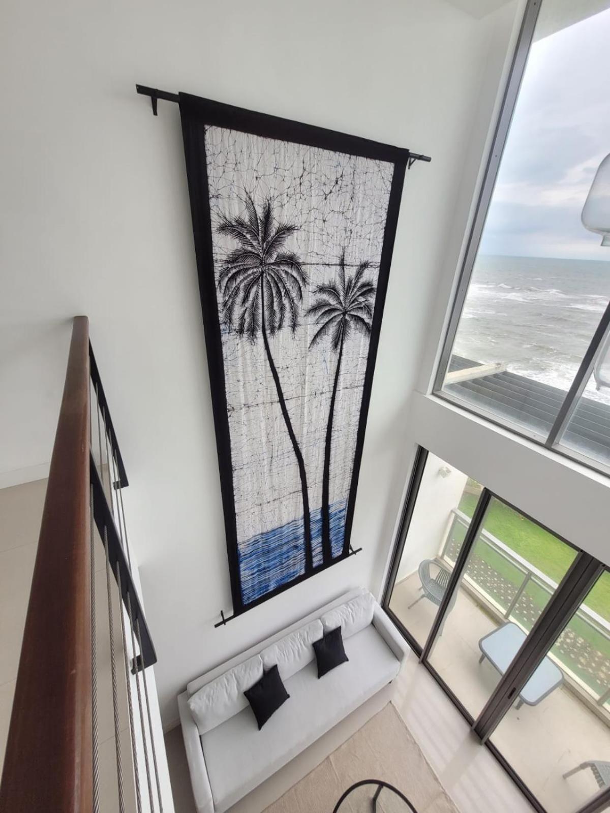 Hasara Oceanfront Apartments ガル エクステリア 写真