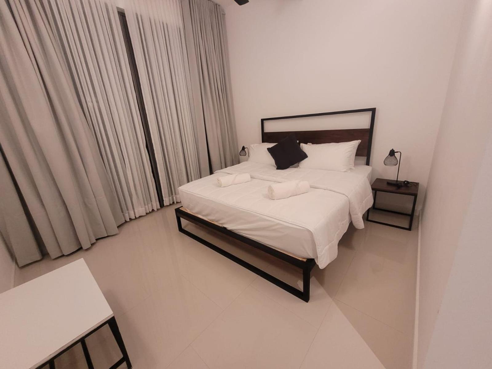 Hasara Oceanfront Apartments ガル エクステリア 写真